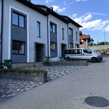 Продаж таун хаусу на Дослідній Станції