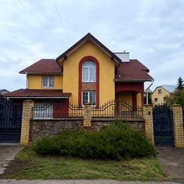 Продаж будинок в передмісті Тернополя
