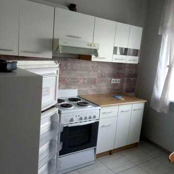 Харьковское шоссе, 2-к квартира, евроремонт, новый дом, метро Вырлица, Бориспольская