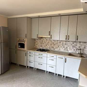 Довгострокова оренда 2к Квартира Академіка Сергія Корольова вулиця
