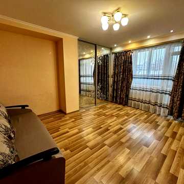 Середньофонтанська вул., 34