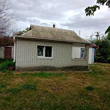 продам будинок в селі Саливонки Білоцерківський р-н Київська обл