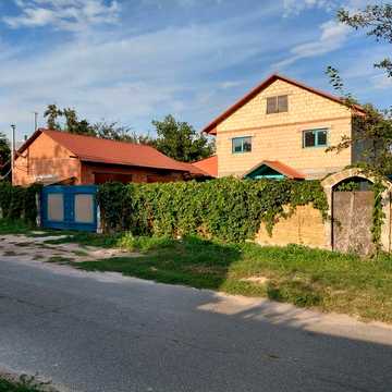 Дом,гараж,мастерская,участок 12 сот.