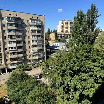 Продам 1 кімнатну квартиру вул. Гавела  21 Б