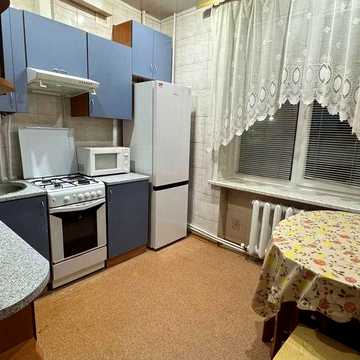 Здам 2к квартиру Богдана Хмельницкого