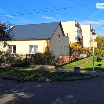 Продаж 3к Дім Миру вулиця