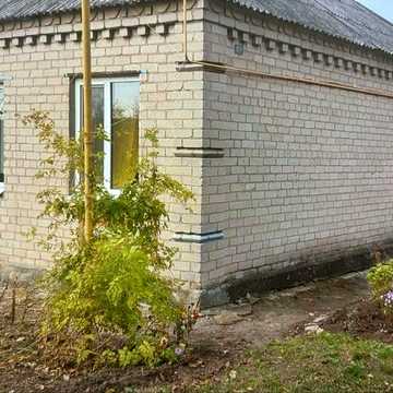 Комфортний будинок , з усіма умовами , заселю 5-6 чоловік.