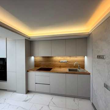 None 125000.0 USD