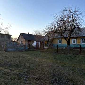 Продам будинок із земельною ділянклю