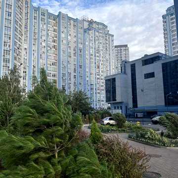 Дніпровська Набережна,26. Оренда  квартири ст.м. Осокорки 300 м.