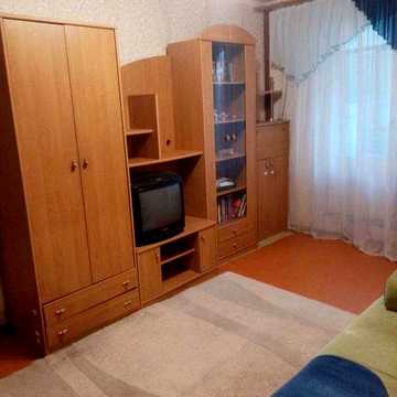 СВОБОДНА С 11 АВГУСТА ! Сдам 1кв Метро Студенческая