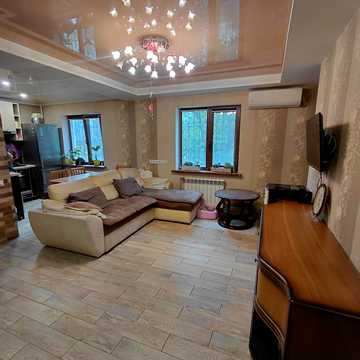Комарова ул., 25А, Коммунарский, Запоріжжя, Запорізька 29000.0 USD