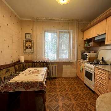 Продаж 2-кв  м.Бориспіль вул. ГЛИБОЦЬКА -початок вулиці Центр міста