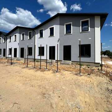 Таунхаус, 2-кімн., 48 м², Білогородка