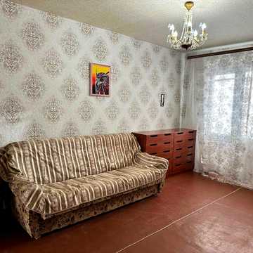 Сдам свою однокімнатну квартиру 6/9 Жуковського(Поздовжня), все поруч.