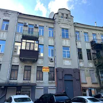 Лазаря Глоби вул. (Андрія Фабра), 15