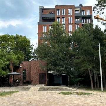 Продам на Литературной в кирпичном доме 43 м ЖК Пространство на Дитературной