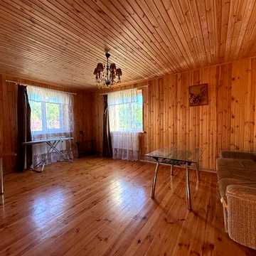 Уютный дом-дача в Люботине, с ремонтом. 6 соток, дом 127м2. Рядом озеро.