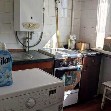 3-км кв. 3/5/ЦЕГЛА   60/41/6 ЦЕНТР Благовісна-Пастерівська Черкаси
