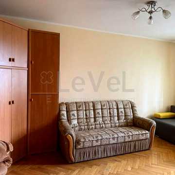 Продаж 1 кімнатної квартири вул.Крушельницької 5
