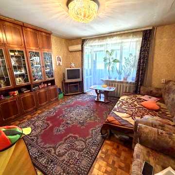 Продается 3 ком квартира в Александровском р-не по улице Козачья
