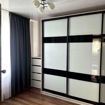 4 кімнатна квартира