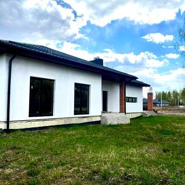 Терміново продам сучасний будинок біля Луцька поруч з лісом та озером!