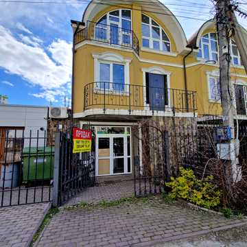 Київська вул., 50
