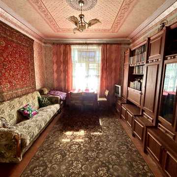 Двух-кімнатна квартира на Вадима Гурова 11 (Постишева), (Соцмісто)