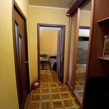 2комн. Глушко-Ильфа и Петрова, хорошее состояние. 7000