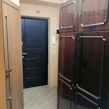 Продам квартиру у Києві 110 000 дол з гаражем та підвалом