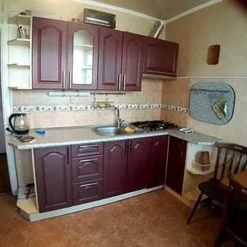 Братиславская 22 продажа 1 ком серия БПС цена  45000 у.е
