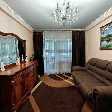 Шевченківський, метро Дорогожичі, продаж 2к квартири з ремонтом!