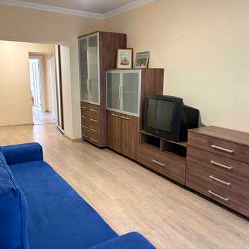 Ж/К Чайка 1 к.кв.45 м,м.Житомирська-15 хвил.