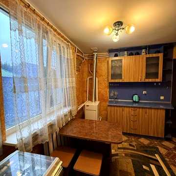 Будинок, р-н Іллінської біля автовокзала