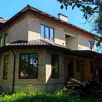 Продаж 2 поверхового будинку з ділянкою на 25 соток, 240 кв. м, 5 кімнат, на вул. Краматорська