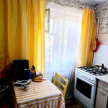 Продам 2-х кім. кв. в Приморському р-ні - держпрограми, е-відновлення