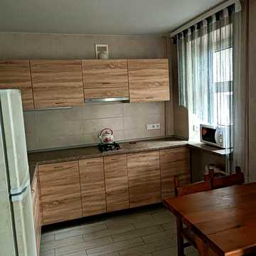 Здам до червня однокімнатну квартиру на 4людини 5500грн та всі комун у