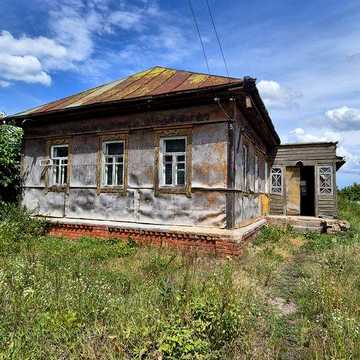 Продаж будинку по провулку Червневий
