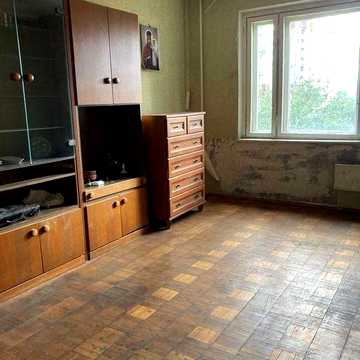 2 кк початок Троєщини , вулиця Миколи Закревського 5-А