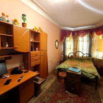 Продам 3-х комнатную на правом берегу