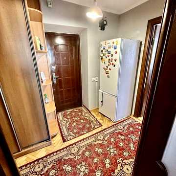 Оренда квартири  в Залізничному р-ні-3хкімнатноі по в.Городоцькій (кінець
