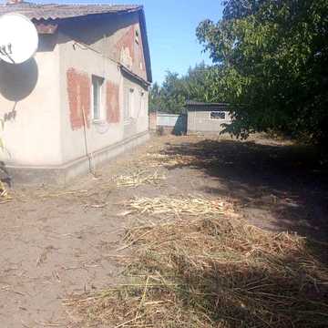 Оренда великого будинку в пішій доступності до центру міста Шепетівки
