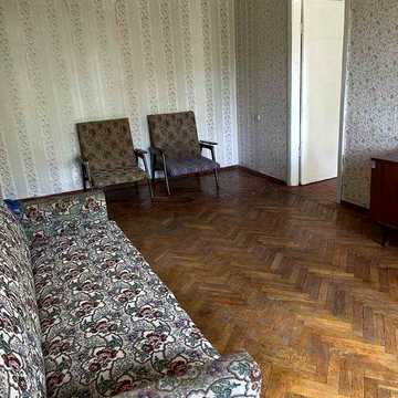 Продажа 2 кімнатної квартири по вулиці Захисників Миколаїва  (Дикабристів)