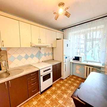 Продаж великої 3к квартири з окремими кімнатами. Зручний 2 поверх! Кривий будинок в Корабельному. Сертифікат +