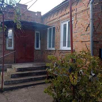Продається чудовий будинок