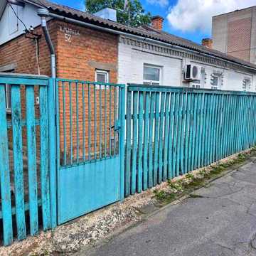 Частина будику (квартира) в центрі міста
