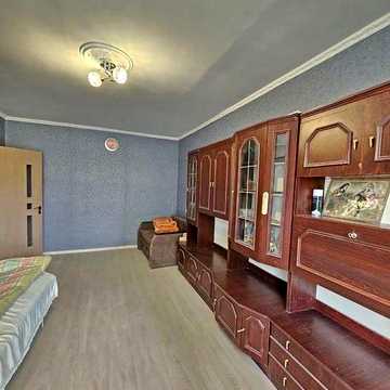 Продам 1-кім. квартиру, район 8-9 школи