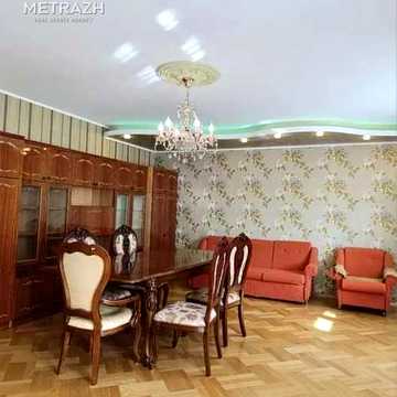 Продам 2к квартиру 93м2 в ТАНХАУСЕ, АВТОНОМНОЕ ОТОПЛЕНИЕ, метро Холодная Гора (17954)