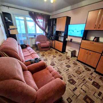 Просторная квартира с мебелью, второй этаж / р-н Кредо